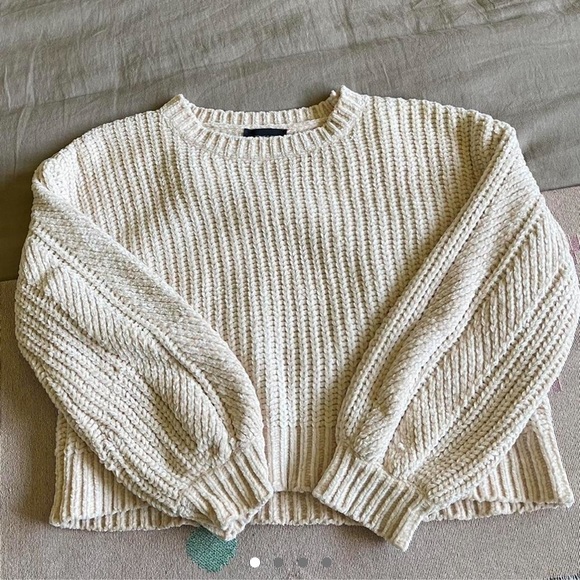 Cotton Candy LA Chenille Sweater in cream - Picture 3 of 5